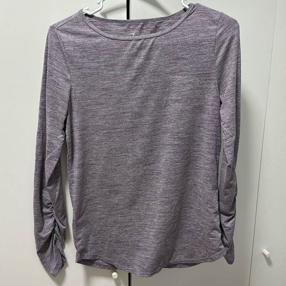 Zella women’s long sleeve workout top size xs